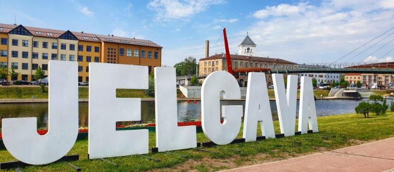Jelgavas vecpilsētā par 1,4 miljoniem eiro jauna tūrisma objektu radīšanai pārbūves divas ēkas