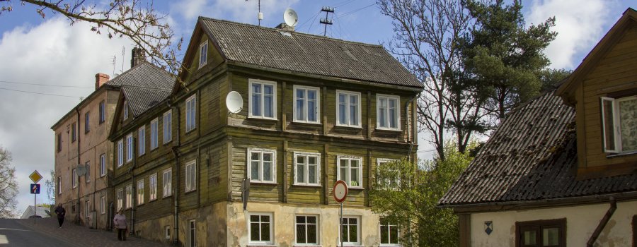 Talsu novadā par 40 000 eiro labiekārtoti vairāki daudzdzīvokļu māju pagalmi